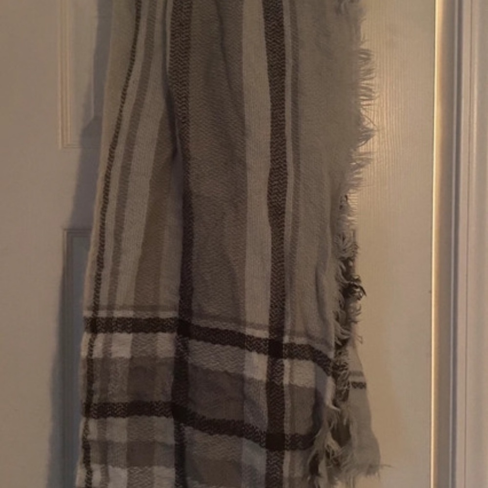 Scarves - Picture 3 of 3